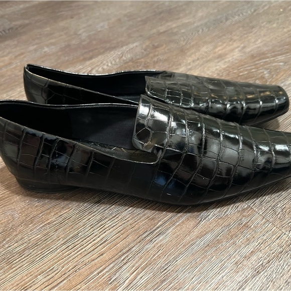 Who What Wear Poppy Flats Croc Loafers 7 - Picture 3 of 6